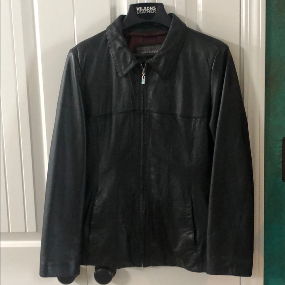 Wilson’s Leather fitted women’s leather coat